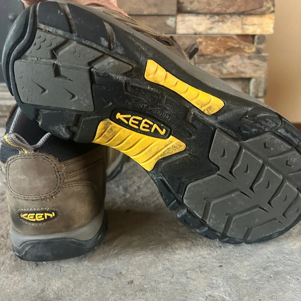 Keen hiking shoes
